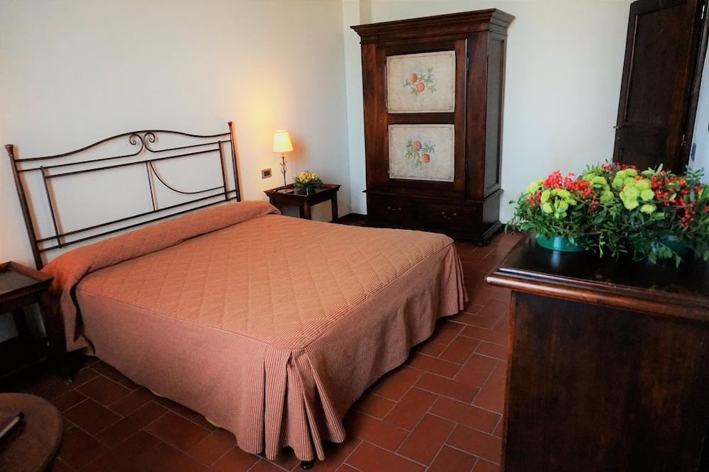 Agriturismo Antico Borgo Poggitazzi Terranuova Bracciolini Exterior foto